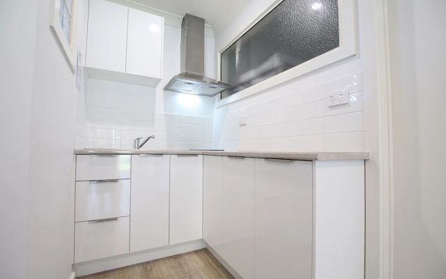 Apartments 521