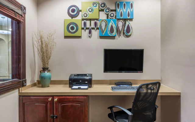 Days Inn by Wyndham Pearl/Jackson Airport
