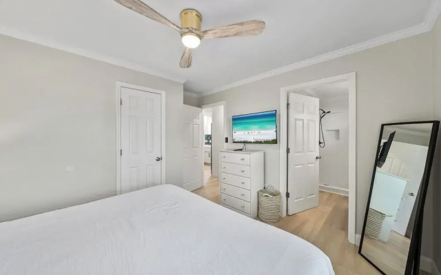 Beachside Villas 811
