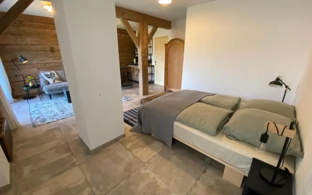 Mitterattweng-Florian Und Monika Clodi (Adults Only)