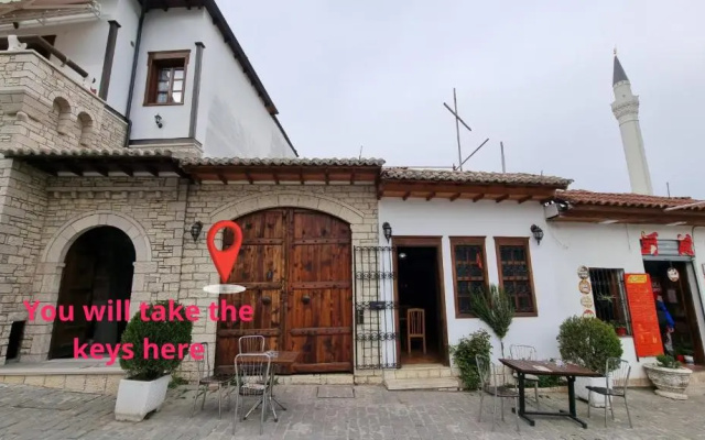 Arben Qemeri Guest House