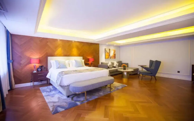 Seine House