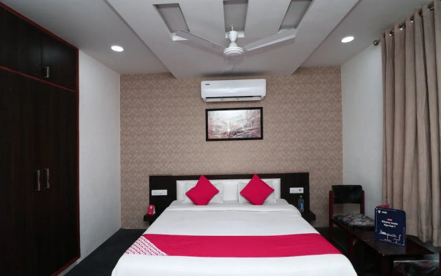 Hotel Moti Dungri Palace