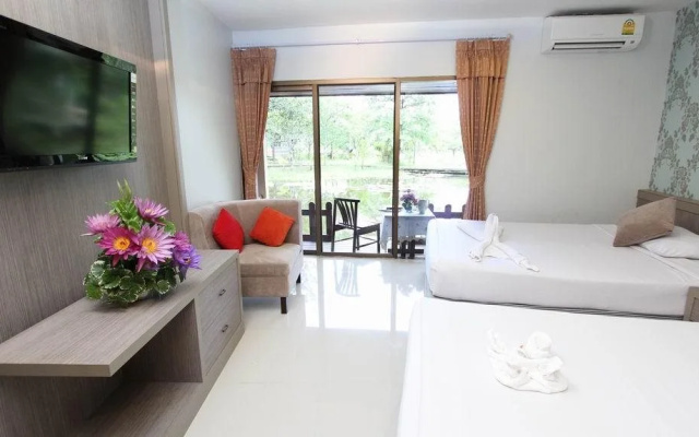 Thara Cholapruek Resort - SHA Extra Plus