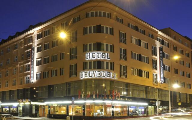 Hotel Belvedere Прага вид на фасад