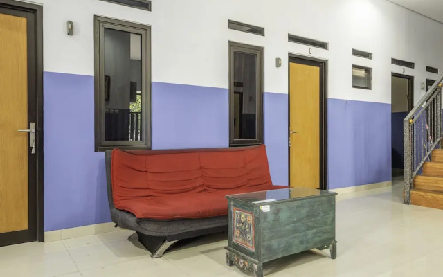 OYO 2260 Zleepy Sasana Budaya