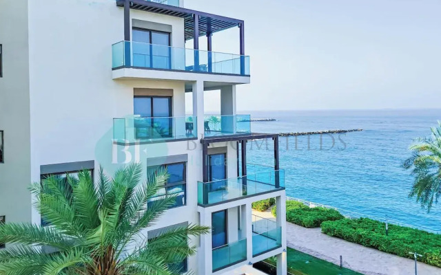 Bloomfields 2BR Plus Maid Address Beach