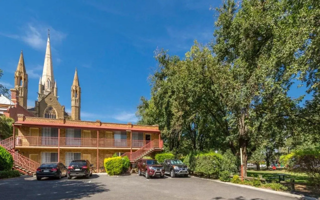 Best Western Cathedral Motor Inn