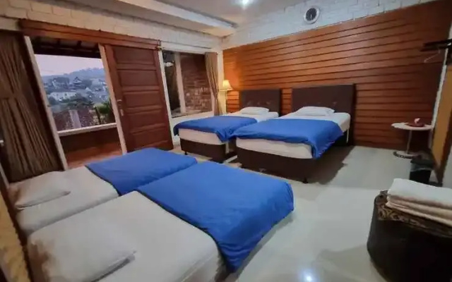 Sail Guest House