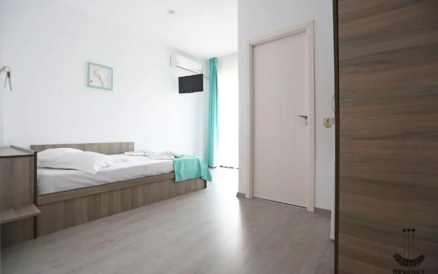 Regency Villa