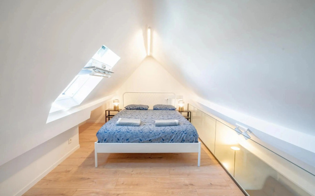 Comfy Saint Pauls Apartment
