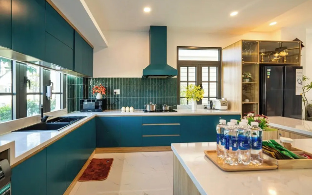 Luxury 4 bedroom villa