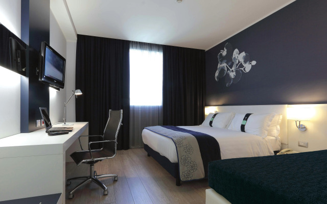 Holiday Inn Milan Nord Zara by IHG