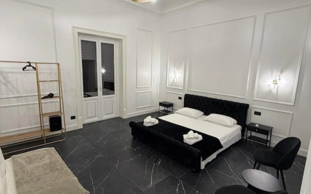 Four Rooms Luxury Suite