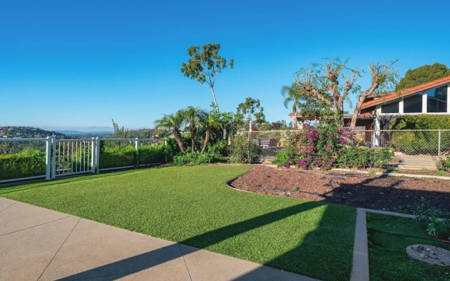 Luxury Hilltop Villa With Pool Stunning View