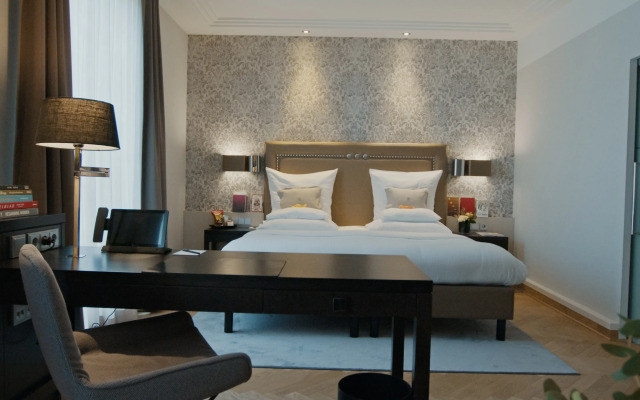 Hotel Maximilian's