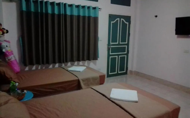 Tawee Garden and Resort