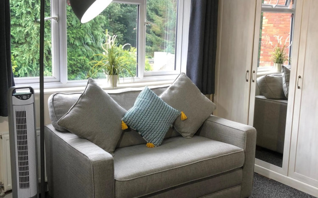 Holcombe House Aparthotel
