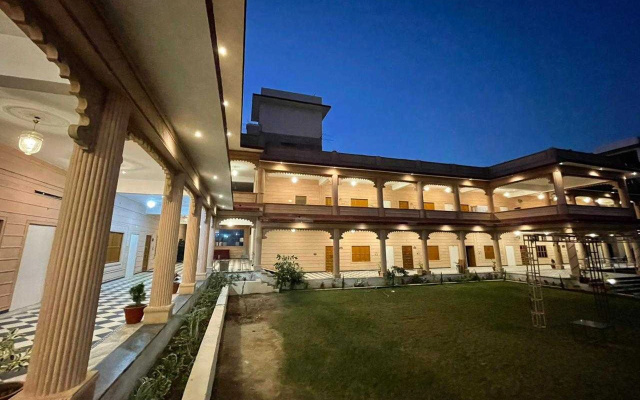 Jai Niwas Palace