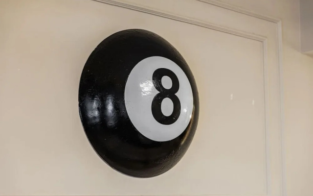 Miracle No 8 Central Modern Duplex
