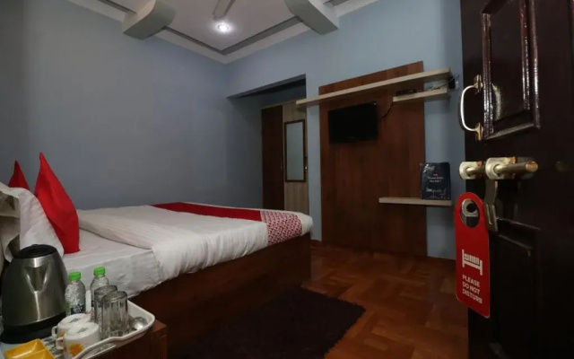 OYO 18875 Vindhyavasini Palace