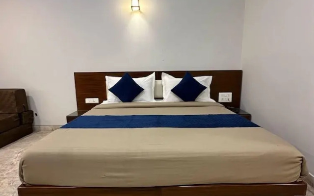 FabHotel Swaruchi Inn Rohini