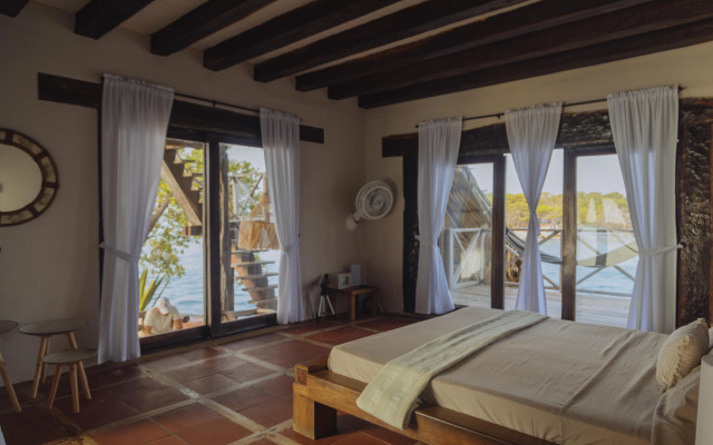 Isla Kalua - Private Ocean Villa