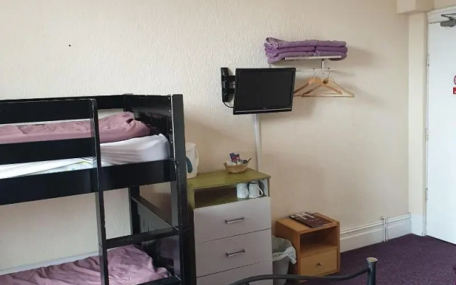 Foxhall Village Guest House
