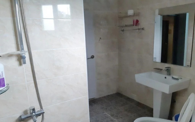 Beluga Guest House - Hostel