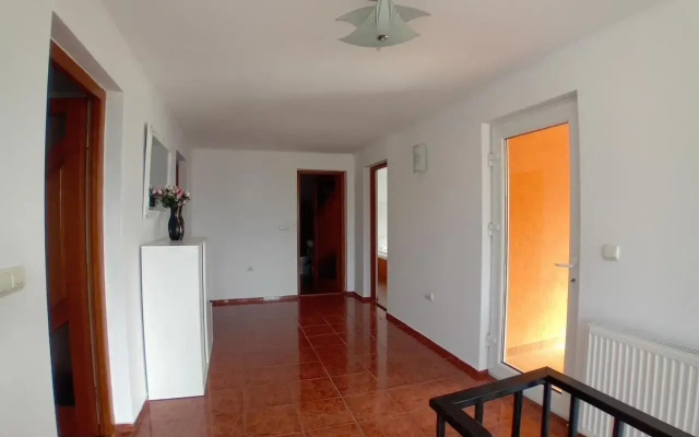 Casa Larisa