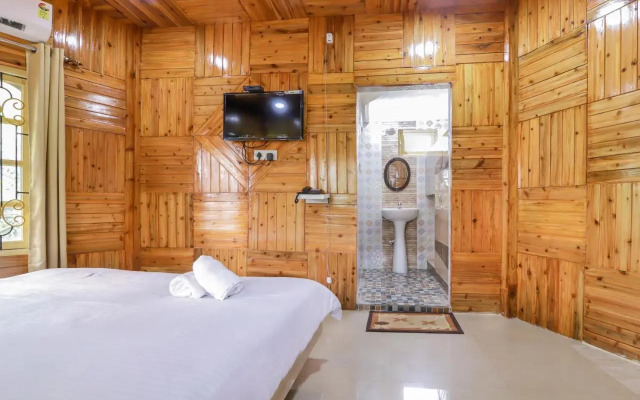 Resort Trimurti