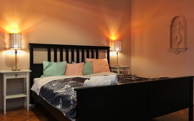 Апартаменты Historic Budapest Apartments вид на фасад