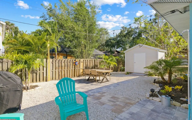 144 Madison Court B