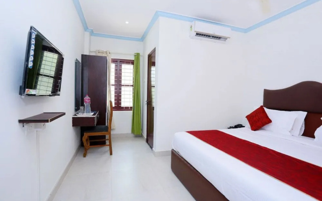 OYO 22008 Jrj Suites