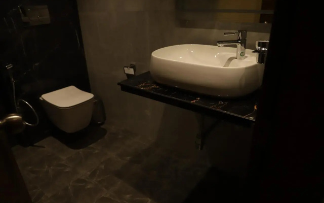 Hotel Emperio Grand