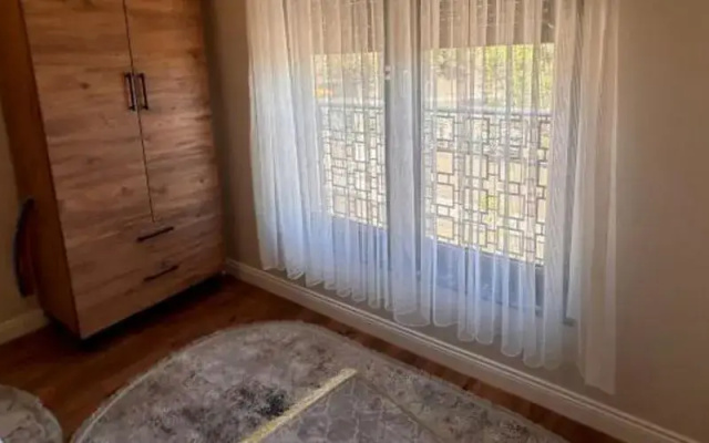 Green Valley House