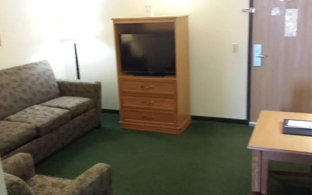 Americinn Of Madison