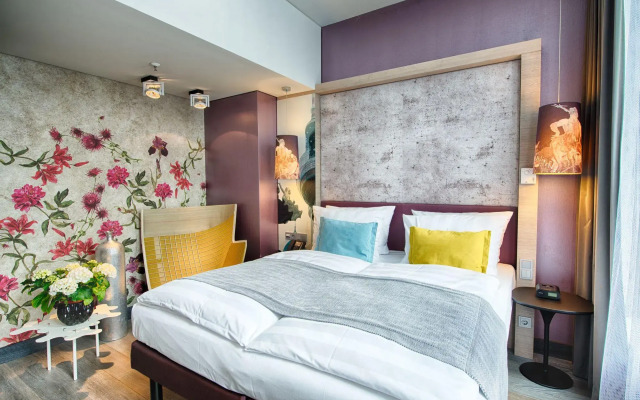 Hotel Indigo Berlin-Alexanderplatz