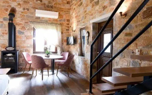 Pinelia Home