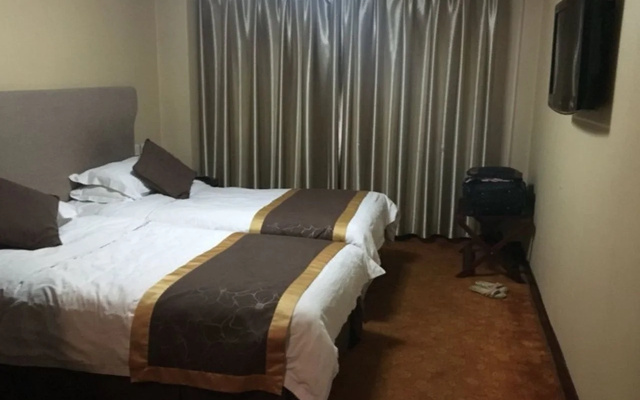 Post Hotel, Harbin