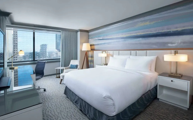 Graves 601 Wyndham Grand