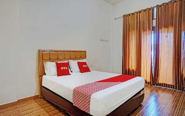 OYO 93264 Penginapan Syari'ah Berlian