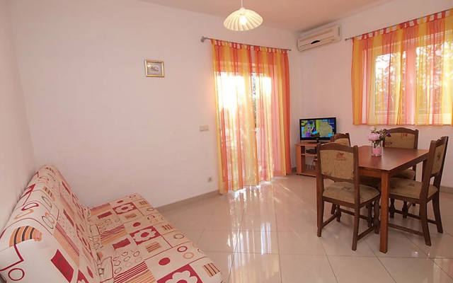Apartment Maslina Paros 22675