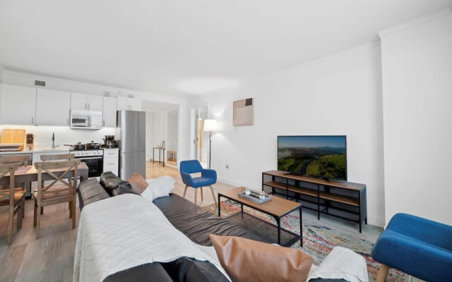 TWO Separate Bold Cozysuites on the Boardwalk