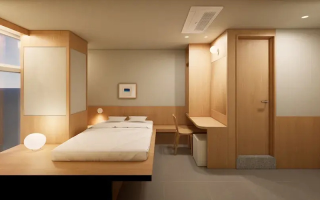 Hotel On You