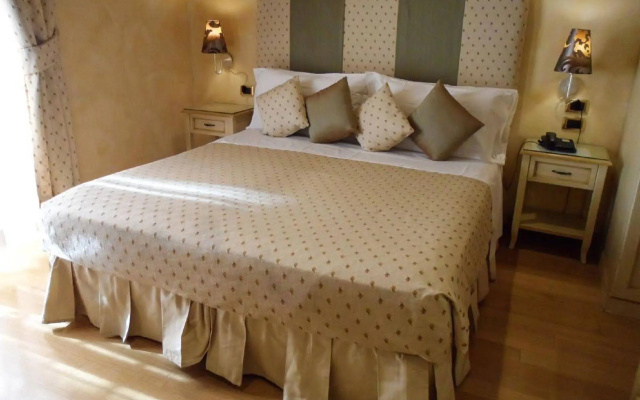 Condotti Rooms
