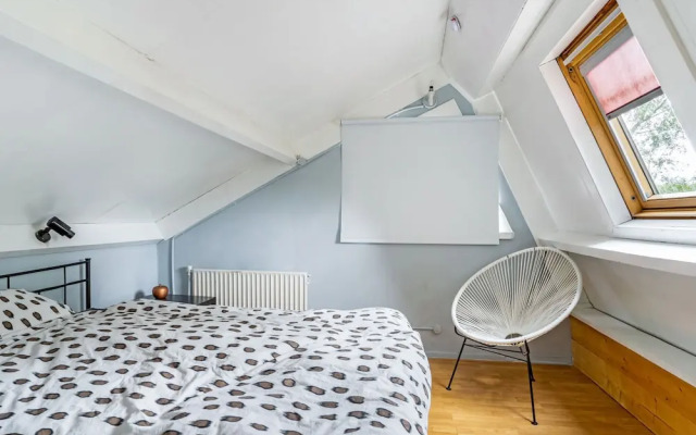 Lovely Holiday Home in Balkbrug with Jacuzzi and Garden
