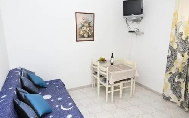 Apartments Miljević Bol