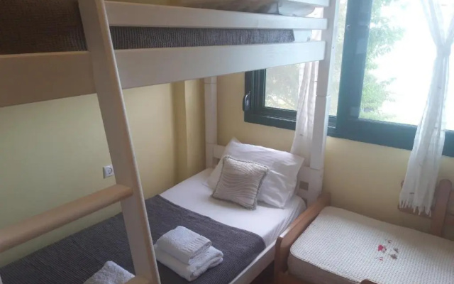 Villa 3Ω