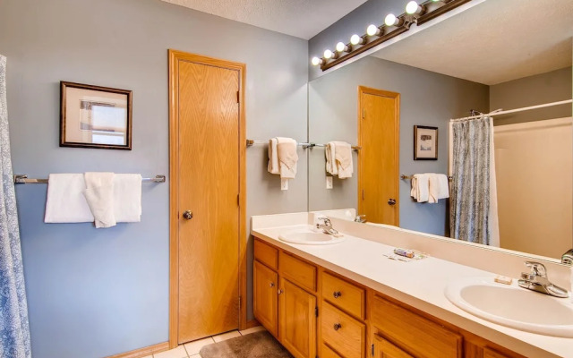 2028 Ryan Gulch 4 Br townhouse by RedAwning